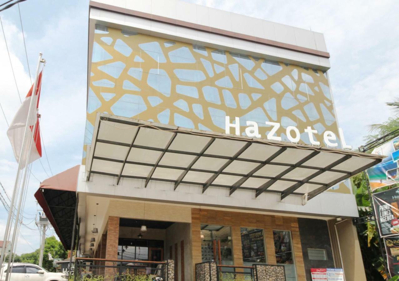 Hazotel Semarang Buitenkant foto