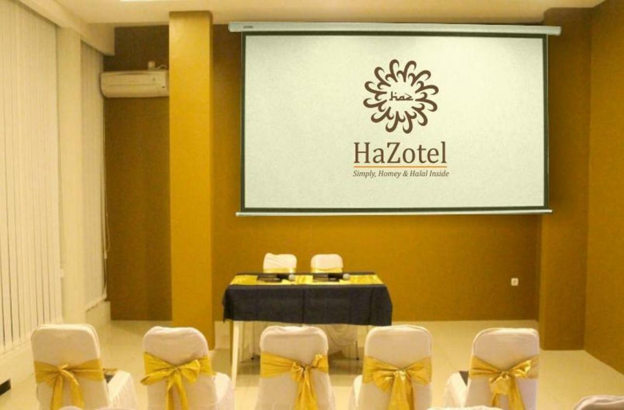 Hazotel Semarang Buitenkant foto