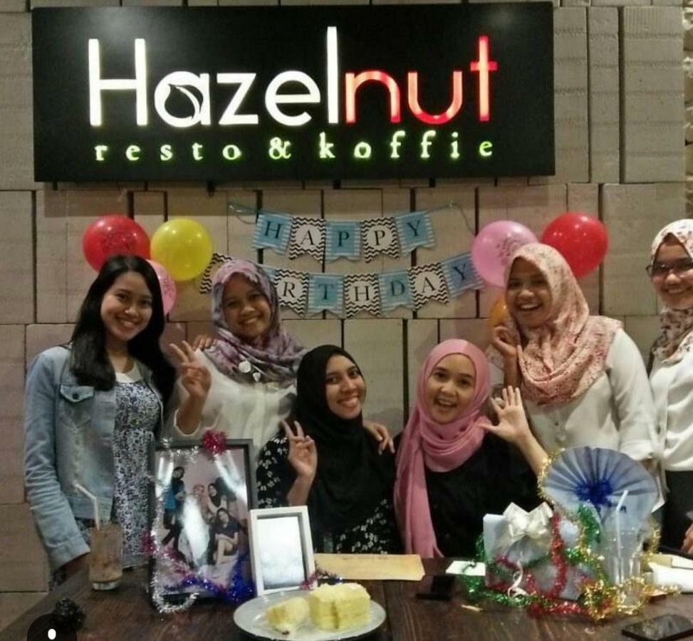 Hazotel Semarang Buitenkant foto